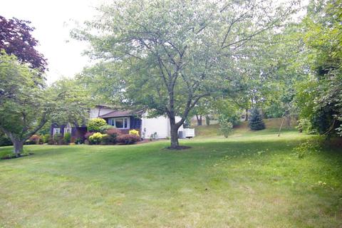 744 Point View Rd, Brick, NJ 08724 photo 2