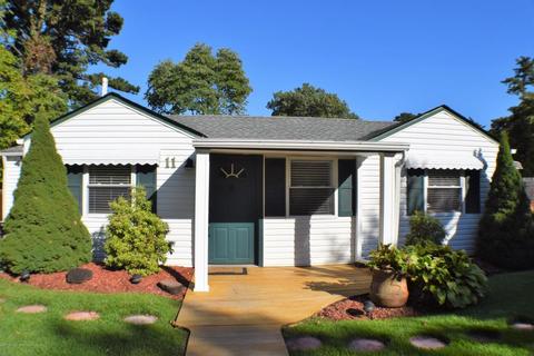 11 Walnut St, Waretown, NJ 08758 photo 2