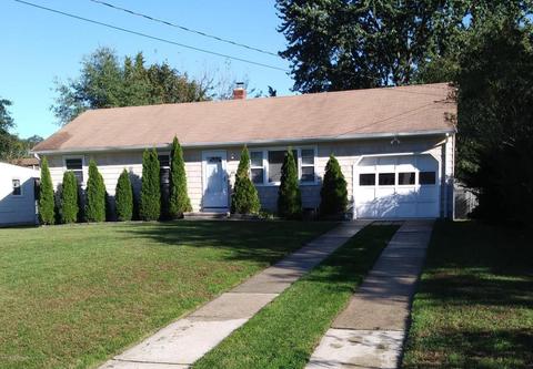 315 Constitution Dr, Forked River, NJ 08731 photo 1