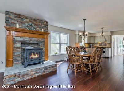 38 Dutch Hill Rd, Hampton, NJ 08827 photo 9