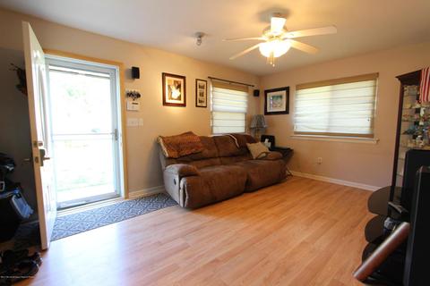 7 Amy Ct, Brick, NJ 08724 photo 19