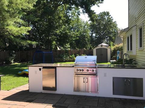 111 Hamilton Ave, Middletown, NJ 07748 photo 15