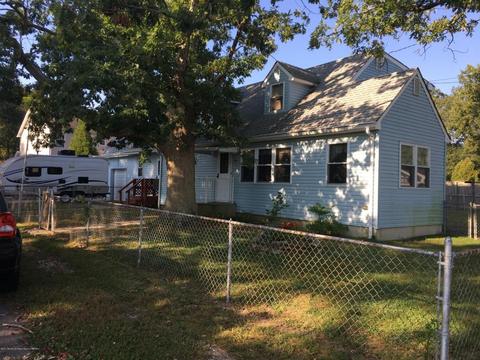 59 Jefferson St, Waretown, NJ 08758 photo 2