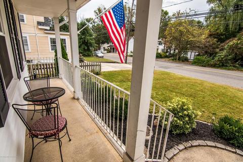 55 Ravine Dr, Matawan, NJ 07747 photo 2