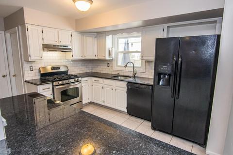 55 Ravine Dr, Matawan, NJ 07747 photo 8
