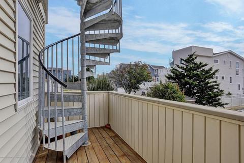 106 E 3rd St, Ship Bottom, NJ 08008 photo 9
