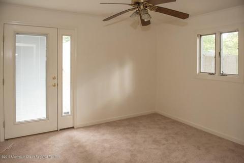 5 Rustic Dr, Howell, NJ 07731 photo 6
