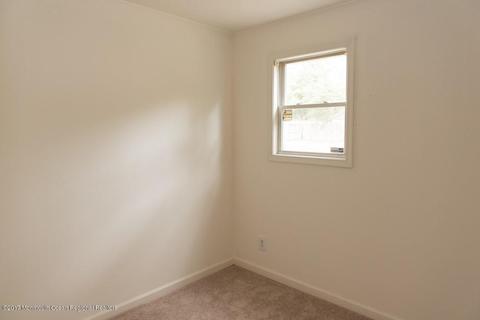5 Rustic Dr, Howell, NJ 07731 photo 10