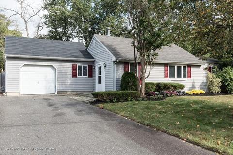 5 Rustic Dr, Howell, NJ 07731 photo 1
