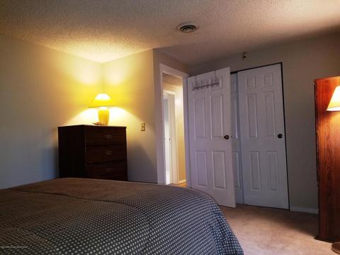 985 Round Ave, Brick, NJ 08723 photo 22