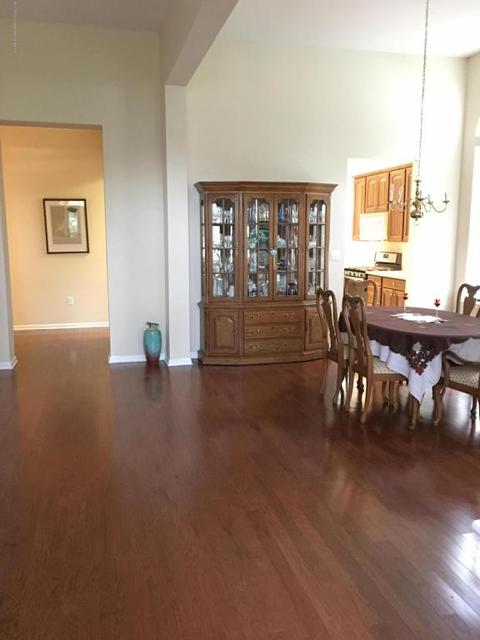 35 Gables Way, Jackson, NJ 08527 photo 5