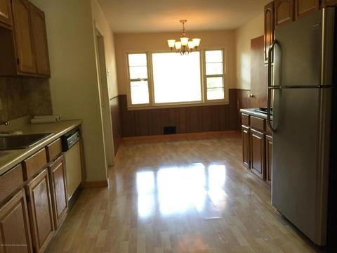 15 Jonathan Dr, Edison, NJ 08820 photo 5