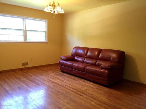 15 Jonathan Dr, Edison, NJ 08820 photo 4