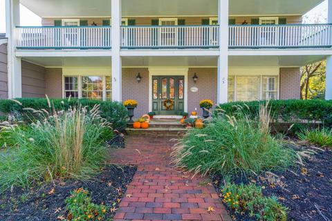 3 Holly Tree Ln, Rumson, NJ 07760 photo 2