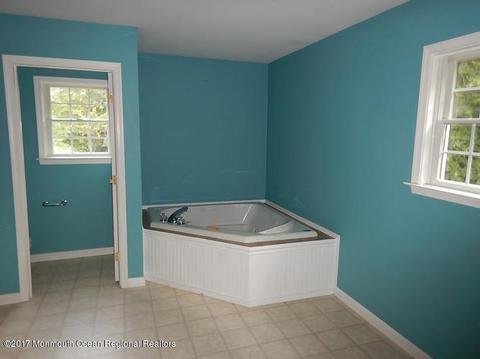 1716 Glendola Rd, Wall, NJ 07719 photo 9