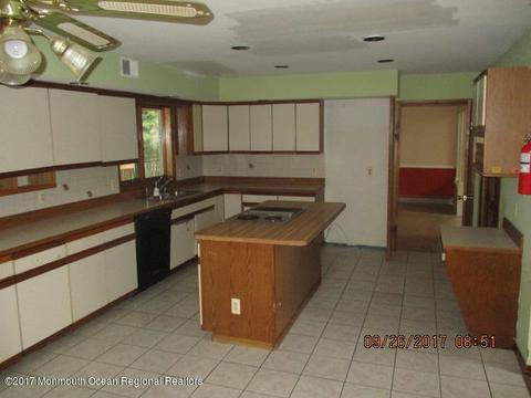 409 Brandywine Ave, Forked River, NJ 08731 photo 4
