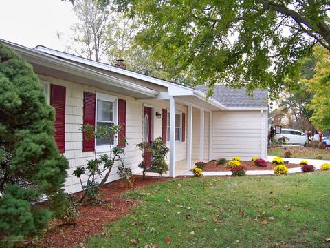 306 5th St, Waretown, NJ 08758 photo 2