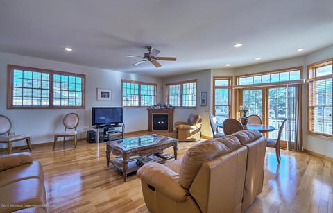 550 E Bayview Ave, Ocean Gate, NJ 08740 photo 6