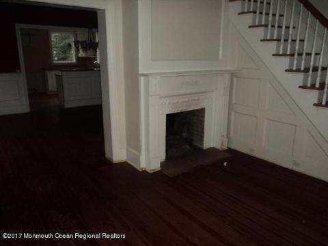 27 E River Rd, Rumson, NJ 07760 photo 5