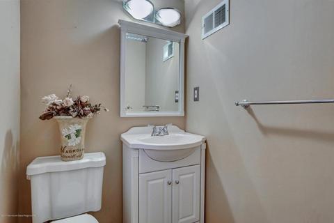 7 Flintlock Dr, Howell, NJ 07731 photo 16