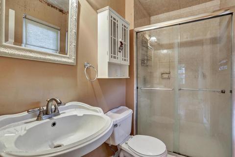 7 Flintlock Dr, Howell, NJ 07731 photo 28