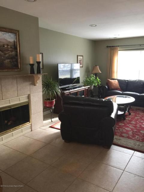 33 Colonial Ct, Jackson, NJ 08527 photo 6