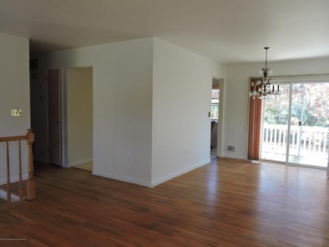 449 Vine St, Brick, NJ 08723 photo 3