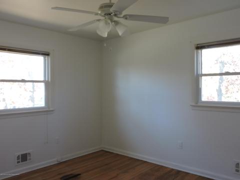 449 Vine St, Brick, NJ 08723 photo 8