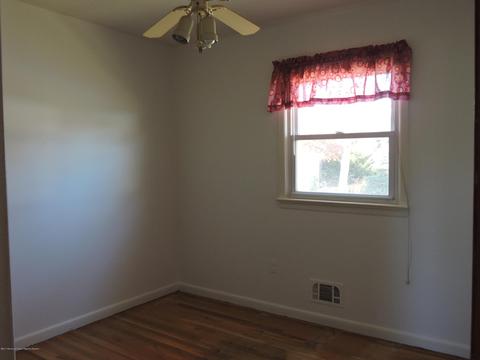 449 Vine St, Brick, NJ 08723 photo 7