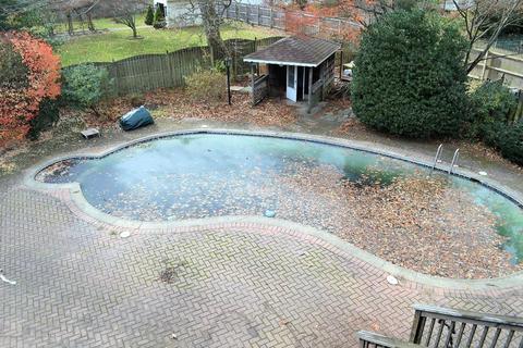 15 Devon Rd, Middletown, NJ 07748 photo 30