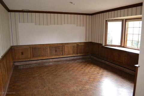 15 Devon Rd, Middletown, NJ 07748 photo 4