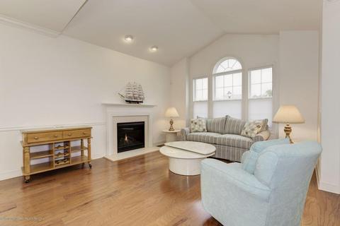 5 Brielle Ct, Waretown, NJ 08758 photo 3