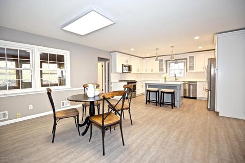 65 Ridge Dr E, Berkeley Heights, NJ 07922 photo 5