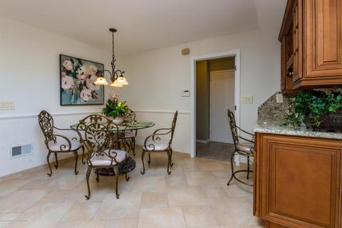 19 Centerville Rd, Holmdel, NJ 07733 photo 9