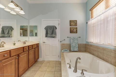 6 Cape May Ct, Waretown, NJ 08758 photo 18