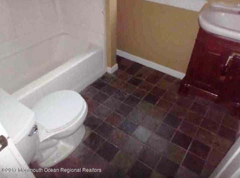 205 Lloyd Rd, Matawan, NJ 07747 photo 10
