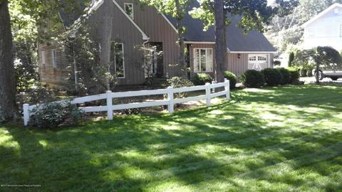 83 Johnson St, Waretown, NJ 08758 photo 1