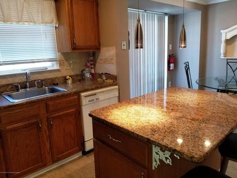 16 Commodore Dr, Brick, NJ 08723 photo 8