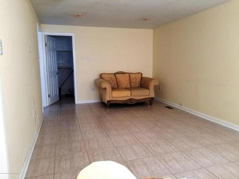 16 Commodore Dr, Brick, NJ 08723 photo 12