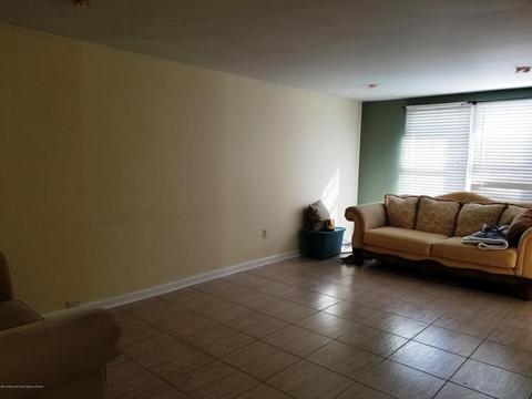 16 Commodore Dr, Brick, NJ 08723 photo 13
