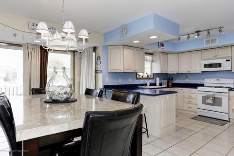 22 Longpoint Dr, Brick, NJ 08723 photo 14