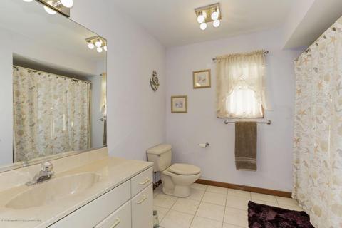 22 Longpoint Dr, Brick, NJ 08723 photo 28