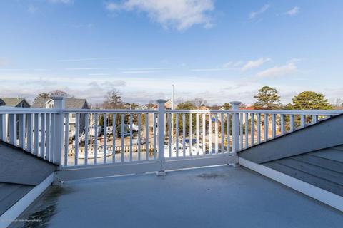 22 Longpoint Dr, Brick, NJ 08723 photo 35