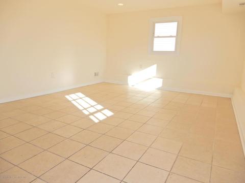 8 E Maple St, Colonia, NJ 07067 photo 20
