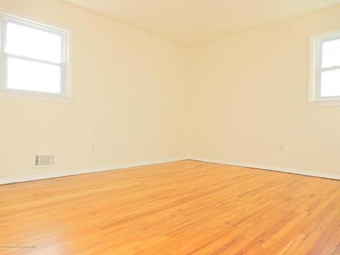 8 E Maple St, Colonia, NJ 07067 photo 9