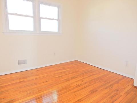 8 E Maple St, Colonia, NJ 07067 photo 11