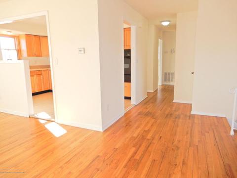 8 E Maple St, Colonia, NJ 07067 photo 6