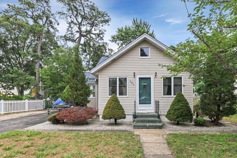 485 Pinecroft Dr, Brick, NJ 08723 photo 1