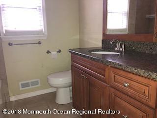 6 Acker Dr, Middletown, NJ 07748 photo 3