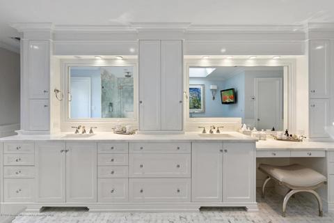 4 Azalea Ln, Rumson, NJ 07760 photo 3